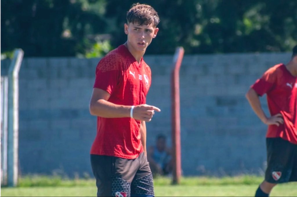 endiablados_ok's tweet photo. Juveniles categoría 2008 que debutaron en #Independiente:
🏠2024: Tomás Parmo
🏠2026: Juan #Arrayago
🇦🇷 Ambos por #CopaArgentina https://t.co/u80Dzyh1qr