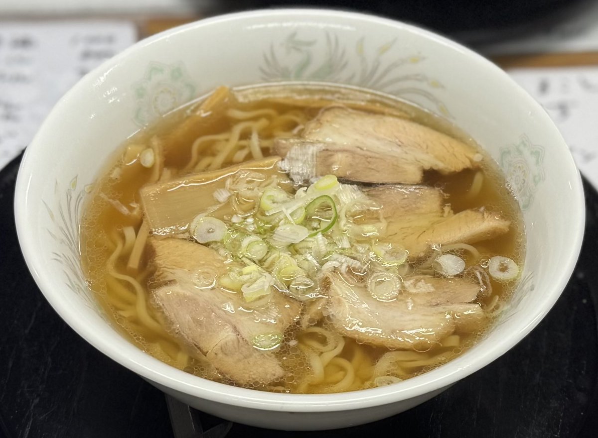 akkkkkyna's tweet photo. 福島県喜多方市

老麺会 蔵1番 やまぐち
今まてで最速の朝6時半から食べれた

喜多方ラーメン
蔵ラーメン 1/2
スープは無化調

うめ〜

#喜多方ラーメン
#朝ラー
#喜多方 https://t.co/NIAs5G5GD6