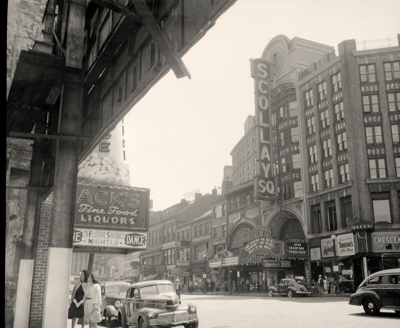 OldSchoolBoston's tweet photo. Scollay Square 1947.  @BPLBoston https://t.co/V4LP9XCDqe