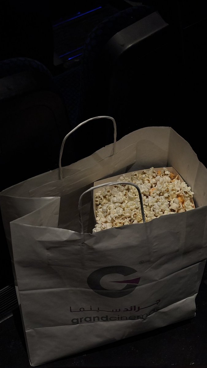 iiammrr_'s tweet photo. M O V I E 🍿 https://t.co/vh6jd1yLrP
