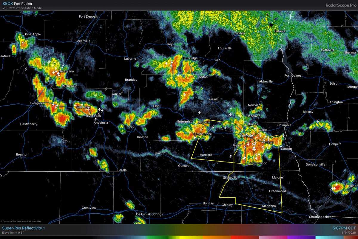spann's tweet photo. Strong thunderstorms with heavy rain and gusty winds continue to push through SE Alabama this evening… https://t.co/727671VDRU