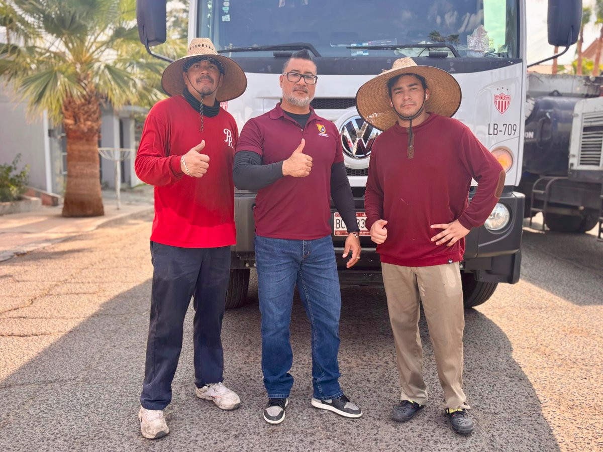 GobiernoMxl's tweet photo. ¡#MexicaliBrilla todos los días! 🚛🗑️
Continuamos con la recolección de basura en rutas y horarios establecidos para mantener limpia la ciudad. ✨
#UniendoEsfuerzos
#GobiernoDeMexicali https://t.co/BpsRafgteq