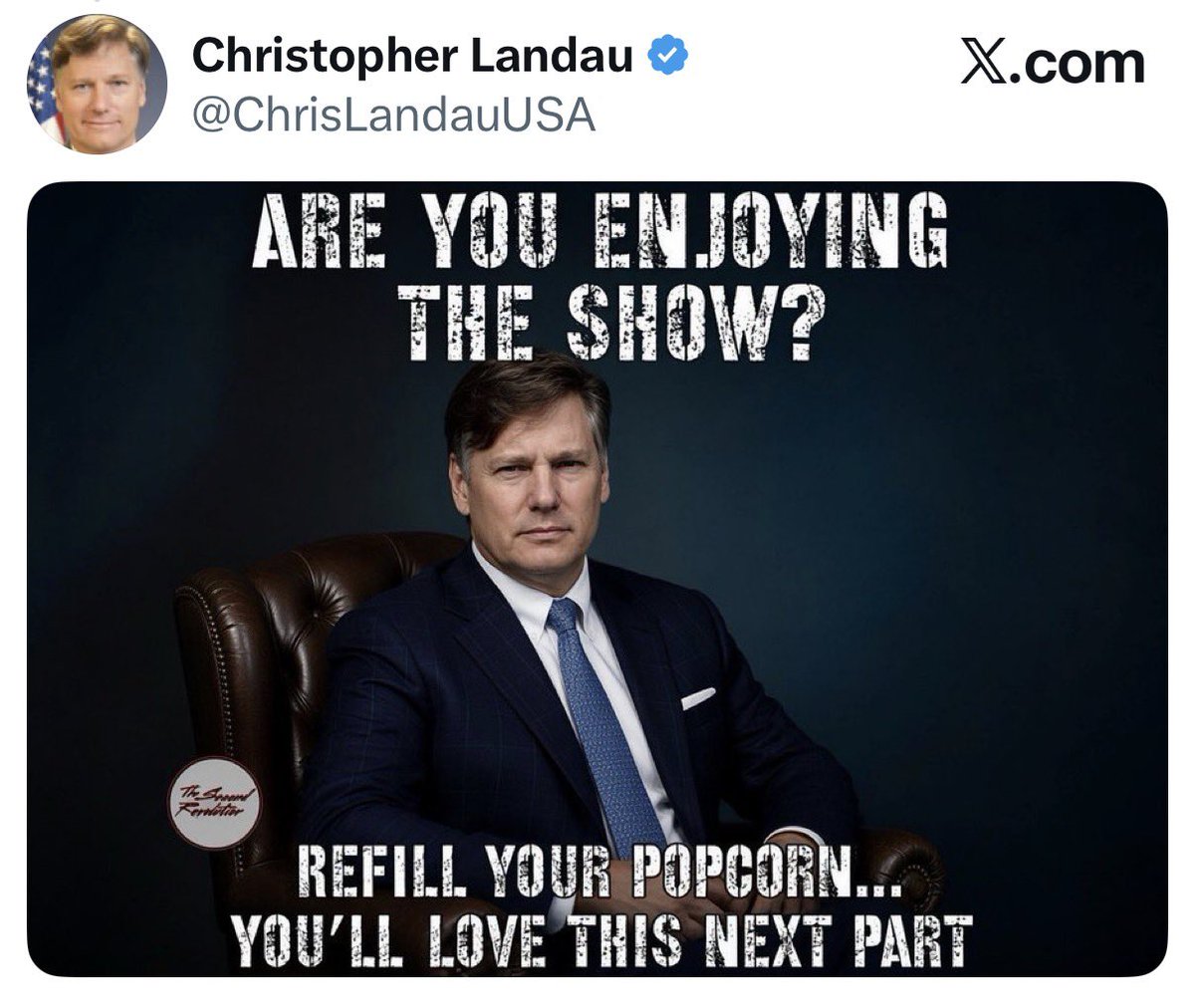 azucenau's tweet photo. 🚨“¿Estás disfrutando el show? Amarás la siguiente parte”

El subsecretario de Estado de Estados Unidos, Christopher Landau, publicó en sus redes sociales luego de que Andy López Beltrán, hijo del expresidente Andrés Manuel López Obrador, reclamara públicamente la revocación de su visa estadounidense.

El funcionario respondió a la publicación de un usuario que asegura que “Las visas se revocarán sin previo aviso”.