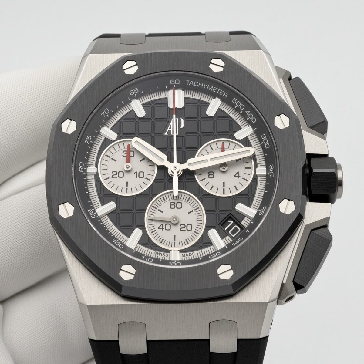 timepiecesterls's tweet photo. Black on steel done right 🔥

Audemars Piguet Royal Oak Offshore Chronograph
Ref. 26420SO.OO.A002CA.01

43mm | Stainless Steel + Black Ceramic | 2022

Deep black Méga Tapisserie dial, ceramic bezel &amp; pushers, and that signature Offshore attitude. 

Worldwide shipping available. https://t.co/YoVKrF2mtJ