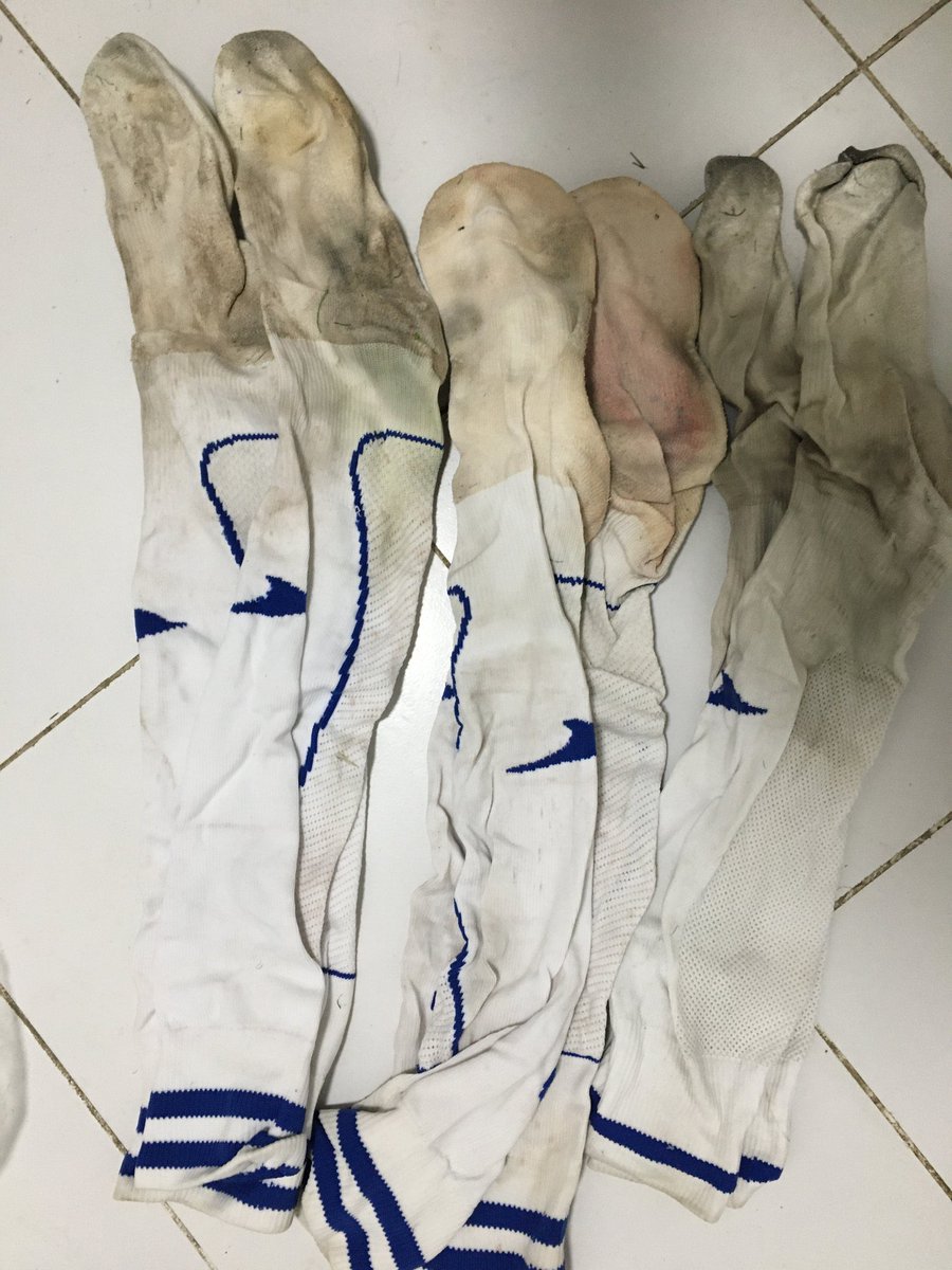 yu_kd31181's tweet photo. 足球爷们的重口味原味
喜欢的来
转发抽送三双足球袜
8.17开奖 注意私信 https://t.co/iy50geP6Zn