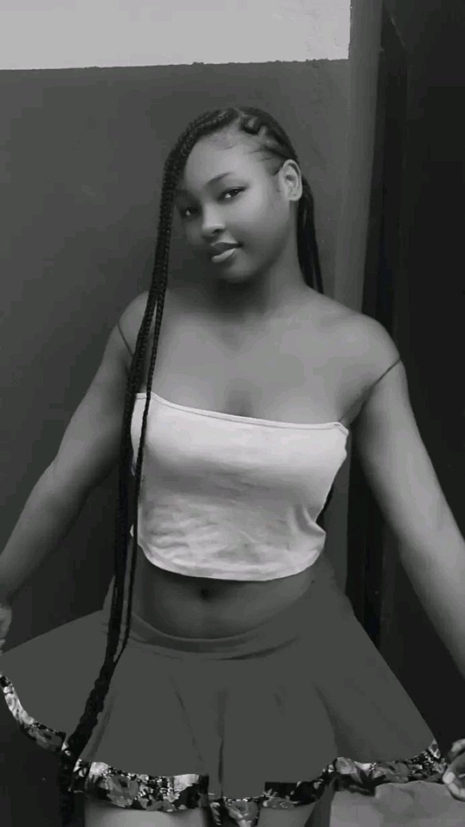 Mimicle231's tweet photo. Some people pray for your downfall while pretending to celebrate your success. Read that again.📌🫠❤️ https://t.co/eTBlDIiaKB