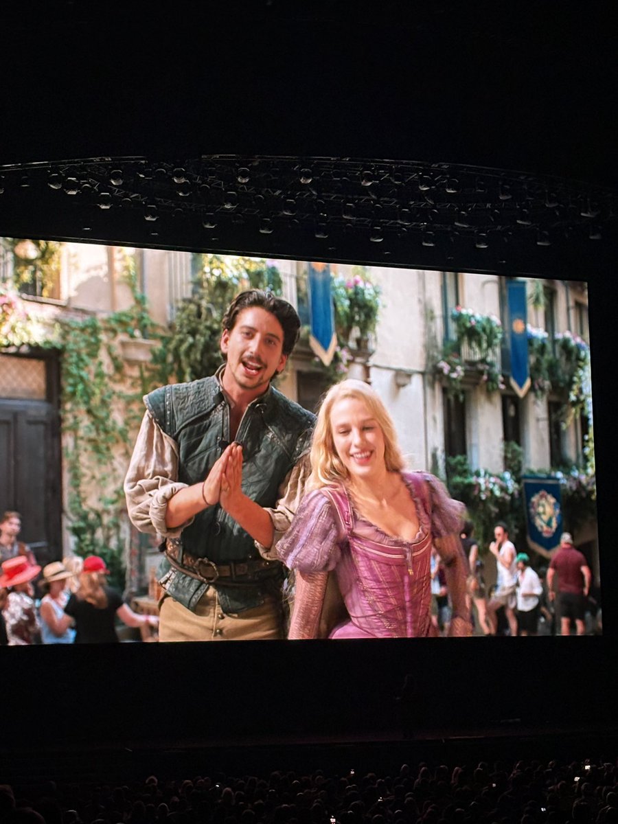 totalfilm's tweet photo. Live-action Rapunzel and Flynn! #D23 https://t.co/AZjFGL8mVa
