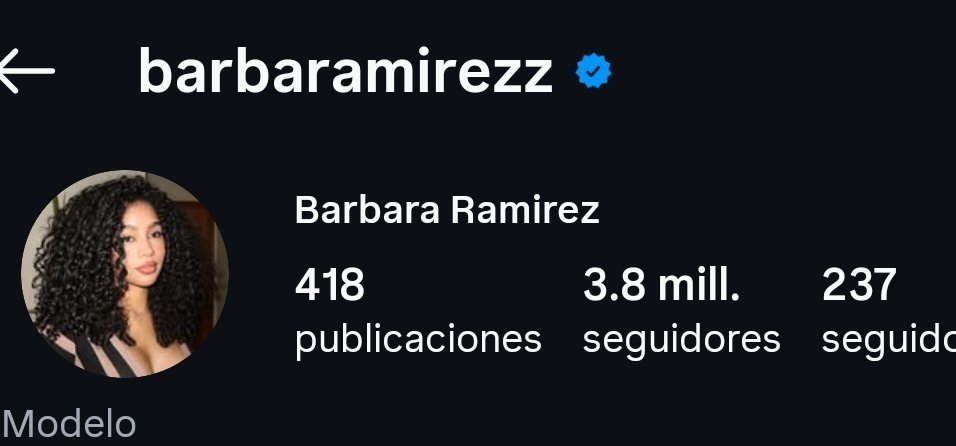 Ne022r's tweet photo. Pinches tetas mas enormes que tiene la perra de Barbara seguro es una estupida en todo lo que hace pero no importa porque debe dejar secos a todos para conseguir lo que quiere 🤤😈 https://t.co/6GBZDKEyK6