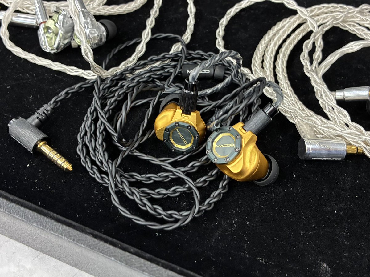 madoo_audio_jp's tweet photo. 本日、フジヤエービック店頭にてAcoustuneさん試聴会していますが、MADOO「Typ624」試聴機が間に合いましたので、試聴可能でございます♪
#MADOO #Acoustune #フジヤエービック https://t.co/mS8Am7m6yn