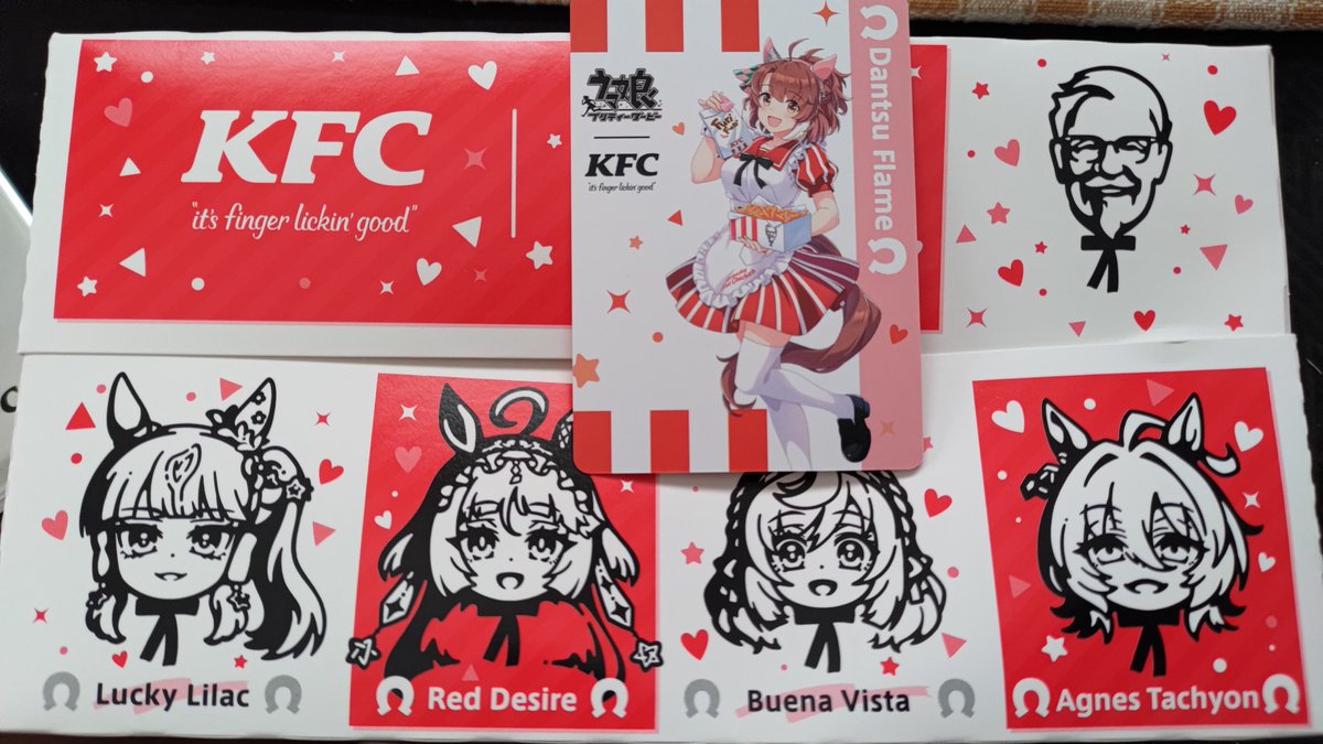 coutetsu's tweet photo. 今日のお昼はケンタッキー！
箱はティッシュ箱にするか… https://t.co/rNUAhlcE7g