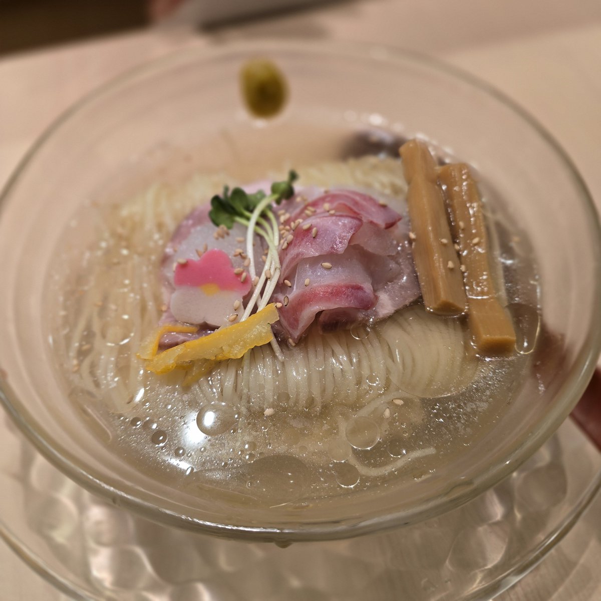 AzureSpa_yu_rtn's tweet photo. 久しぶりにX動かしてみる♡

久しぶりりラーメン食���て
美味しかった～🍜💕💕

鯛塩ラーメン🎣💓

#小山メンエス https://t.co/doB4apuORR