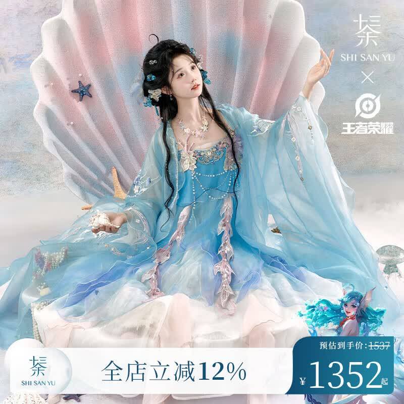 dlswkd0249's tweet photo. [今天的快乐被漫展焊在身上！集邮到超多喜欢的老师，抽到了隐藏款周边，甚至还蹭到了coser的返图投喂，充实到想原地转圈圈]， https://t.co/dLhfD8p5sC