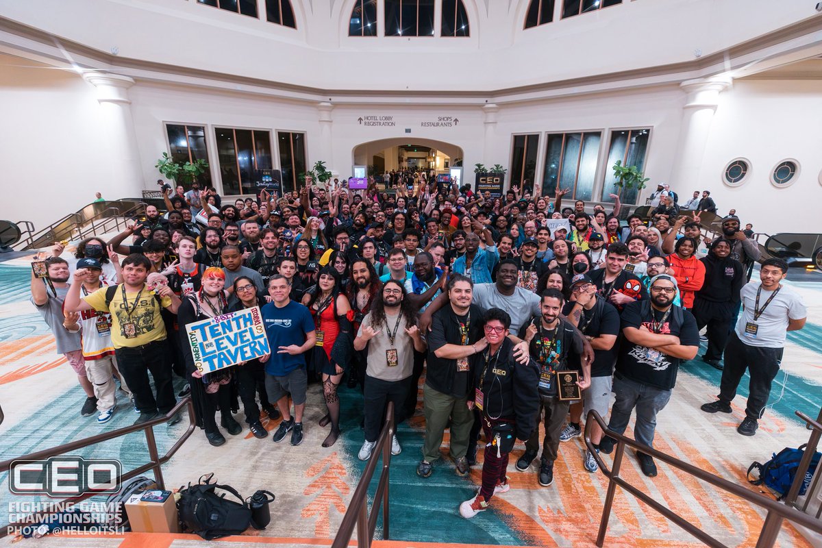 SoFloDojo's tweet photo. From SoFlo With Love
Thank you to everyone who joined us for the 5th iteration of the family photo. We come for the games. We stay for the community. https://t.co/cf1Ln5QJPe