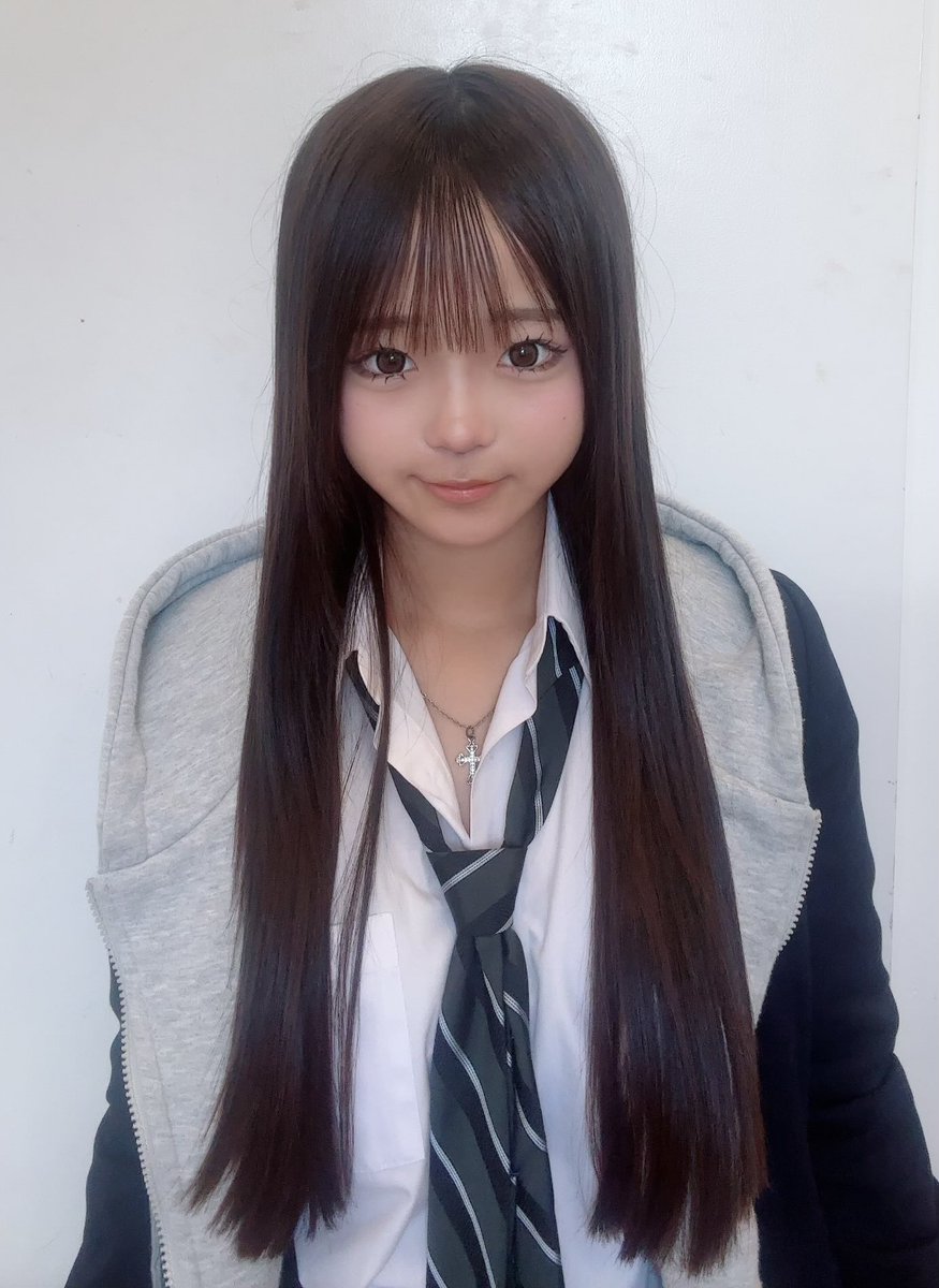 shizuku1209's tweet photo. JCミスコン2026 三次審査＝SNS審査が始まりました👑
西日本ブロックのしずくです💧

審査対象期間は、8月23日20時59分までです♡
みなさん！！応援してください🙇‍♀️🩷

この投稿のリポスト数🔁と、引用リポスト数も審査の対象になります！

#JCミスコン2026 
#頑張りたいこと https://t.co/JgOpoa5DzD