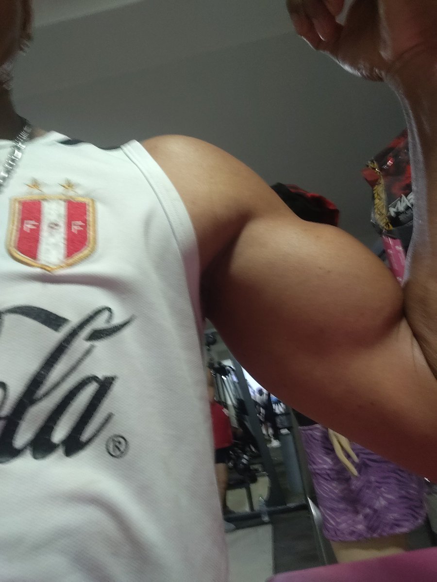 ruiz_riter's tweet photo. Toco entrenar, bíceps, y tu ya entrenaste https://t.co/DrRIhqesmi