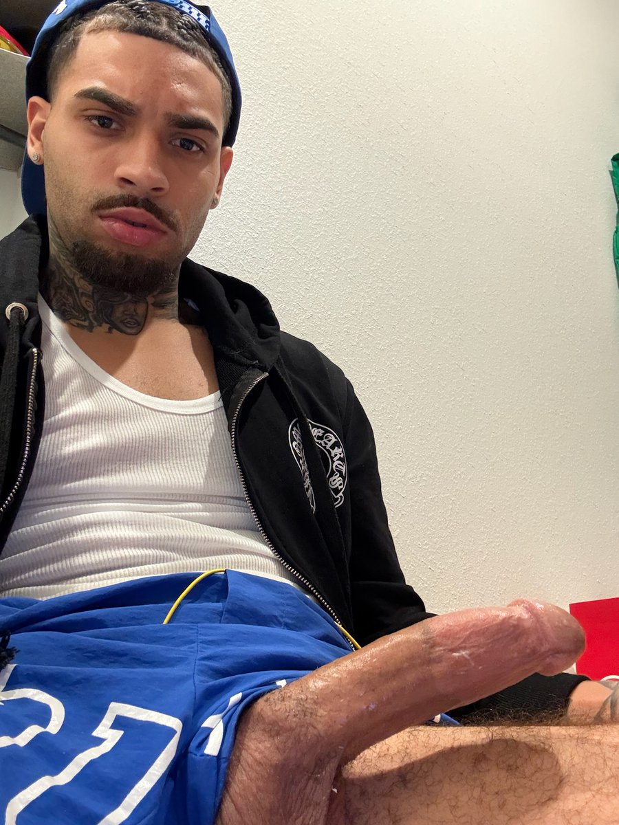 FlossyNard's tweet photo. wyd? only freaky answers allowed 😏💦 https://t.co/KE8fPWjcgd