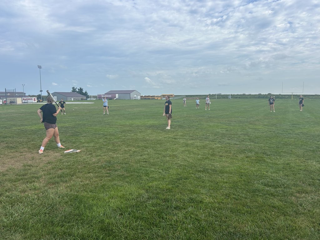 CassWildcatSB's tweet photo. The weather made us change our plans a little, but we got our pictures taken. Then it was time to play a little wiffle ball. Preseason game is tomorrow in Louisville. The girls are excited to show you what they have been working on. https://t.co/4s9QOO2a6k