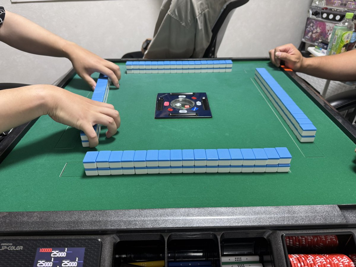 pjas_b's tweet photo. フラシ3onキャンセルして友達と山岡家+麻雀

カードゲーマーの朝は早い…

バカ楽しいやつ https://t.co/QAYf2wDNMZ