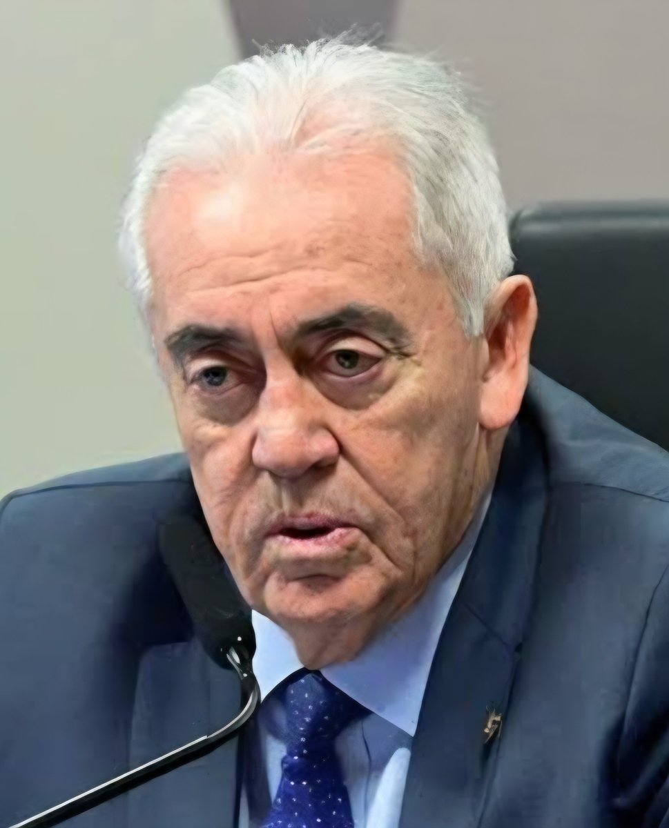 TumultoBR's tweet photo. PSD é Lula
Kassab é Lula 
Otto Alencar é Lula 

PSD NÃO!!! https://t.co/fR6lIAHVMB