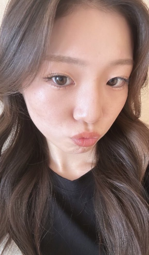 j8m3t's tweet photo. ちん凸・ぶっかけ大好き女の子
名前 みな
経験人数 20↑
好きなプレイ 輪姦・強姦・調教・寝取り等

大学生のセフレと複数しまくりキメセクしたこともあるヤリマン女
友達な彼氏を寝取った経験もあり
オタク垢のフリしてオタクとヤリまくってる
#オナペ #おなぺ #オナペ晒し #裏アカ女子

@ holo_miina https://t.co/RhcUeim054