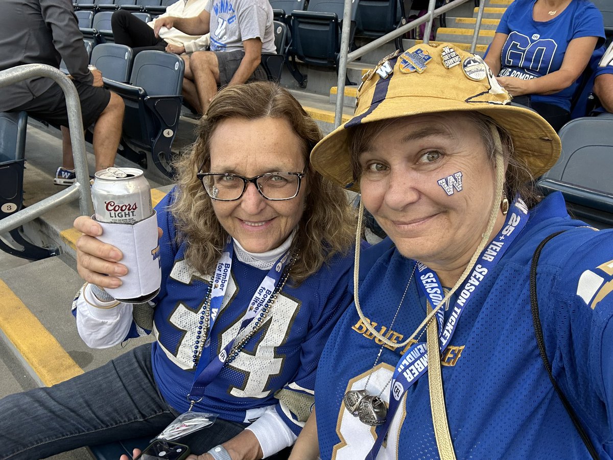 klverge's tweet photo. My Bomber bestie is also off the 6 game IR tonight!! #CFL #ForTheW #RadicallyCanadian https://t.co/ipEOIU0TlL