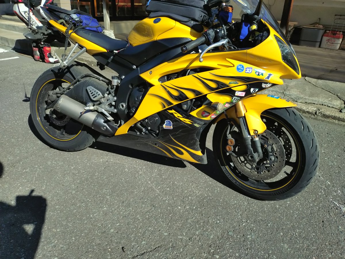 shoukantou's tweet photo. 122号ライダーさんは、YZF-R6 でした🎵 https://t.co/yNYNQFRETv
