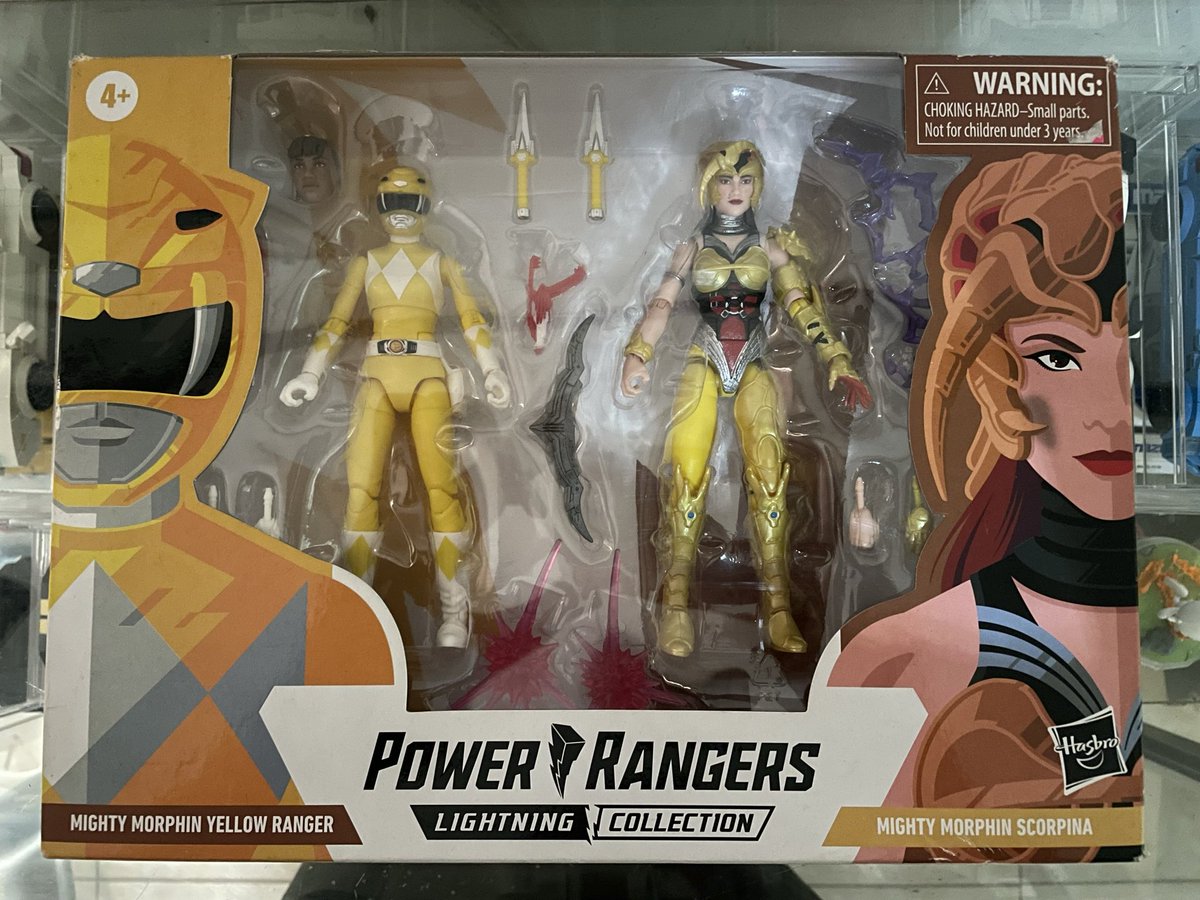 thirdygoodboy's tweet photo. Happy na weekend pa! 🤣 #doublepack #mmprlightningcollection #yellowranger #scorpina https://t.co/3YPIpONLcl