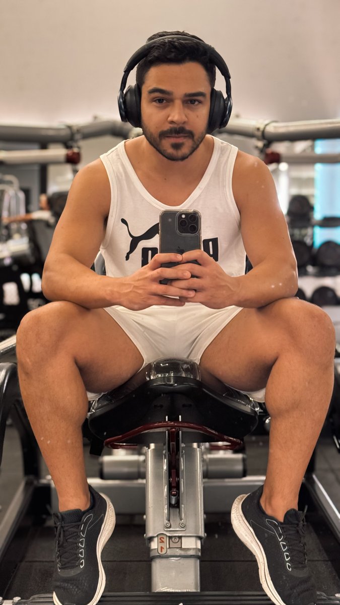 codeduartex's tweet photo. Até que não tá tão ruim🦵 https://t.co/oKSZ4oTy9k
