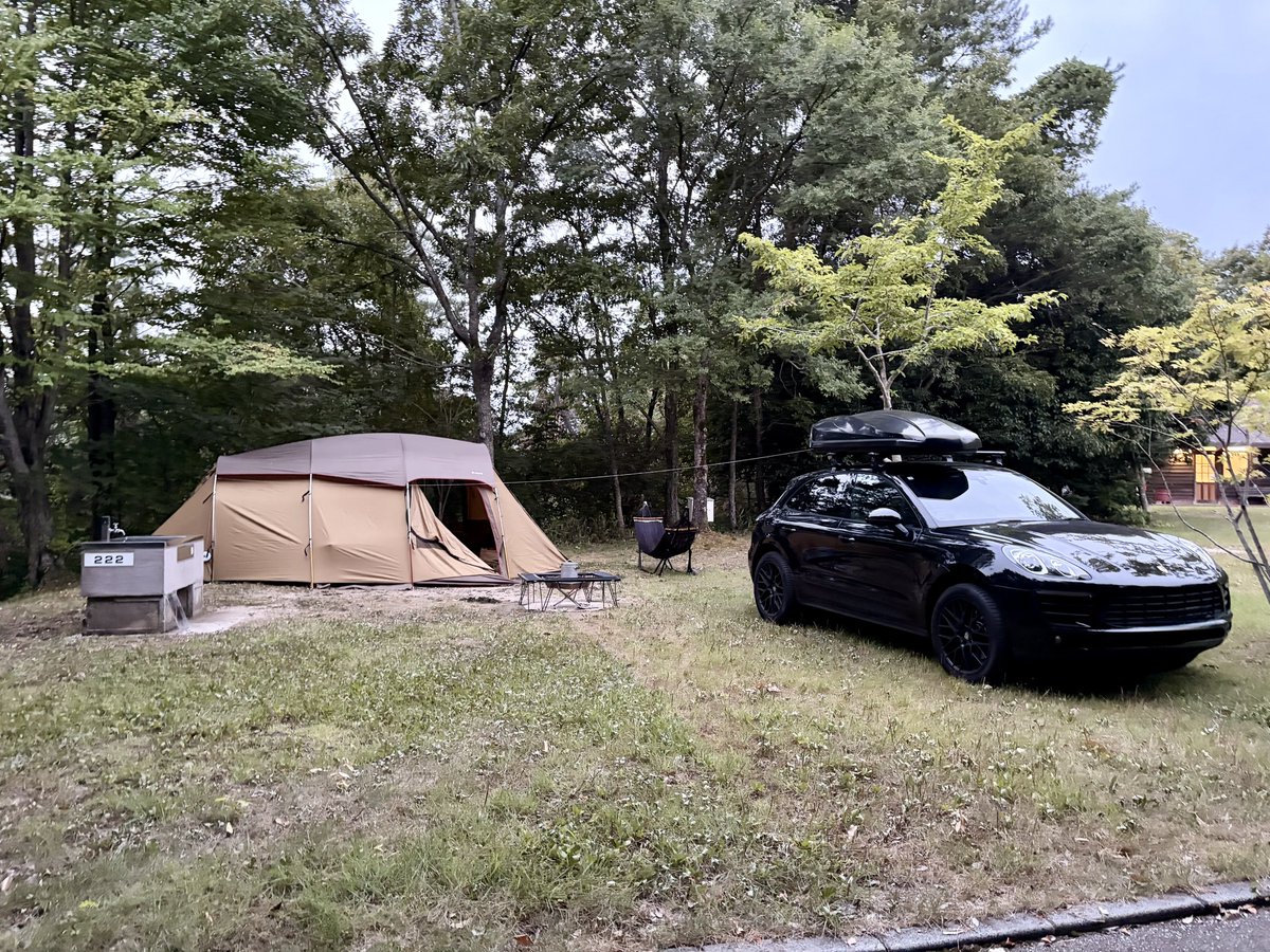 xrider_'s tweet photo. 真夏でも涼しい大佐山オートキャンプ場🏕️

#犬のいる暮らし 
#フラットコーテッドレトリバー https://t.co/okNev3h16J