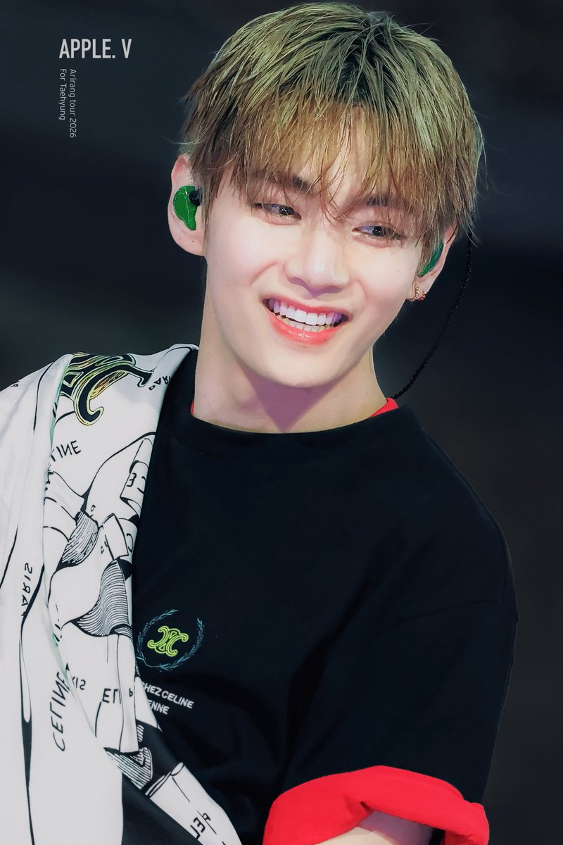 APPLE_V_KR's tweet photo. 260717
이쁜태형이 예쁜것만 보고 듣고
늘 행복만하쟈😉🐯
#TAEHYUNG #BTSV #BTS_WORLDTOUR_PARIS
💜 https://t.co/PYmTZB7902