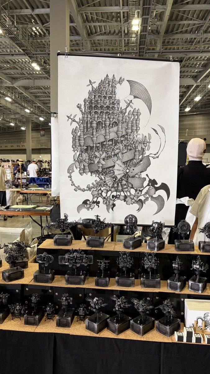 takorantis's tweet photo. コミケ108の出展準備が終わりました。
本日は東7ホールwブロック32-aで出展していますので、どうぞ宜しくお願いします。
#夏コミ https://t.co/5jppuXKiH5