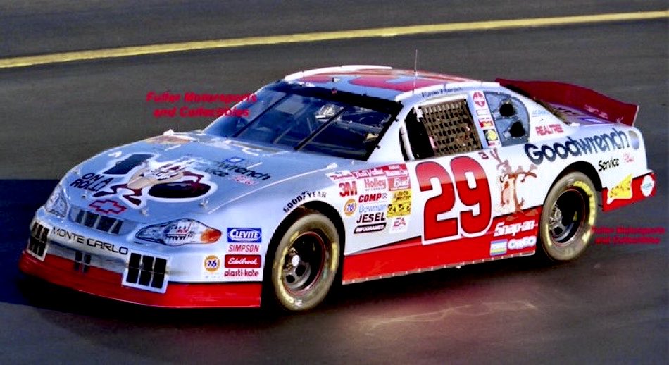 LegendsNascar's tweet photo. Kevin Harvick at Richmond in 2001. https://t.co/odiivcJ5nn