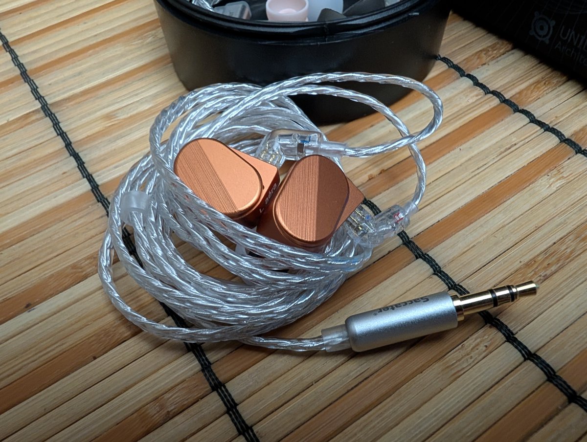 JubilantCrow's tweet photo. Saccater aéra: Integrated 9.6mm Planar Magnetic HiFi IEMs. https://t.co/D684BFZ9Ht