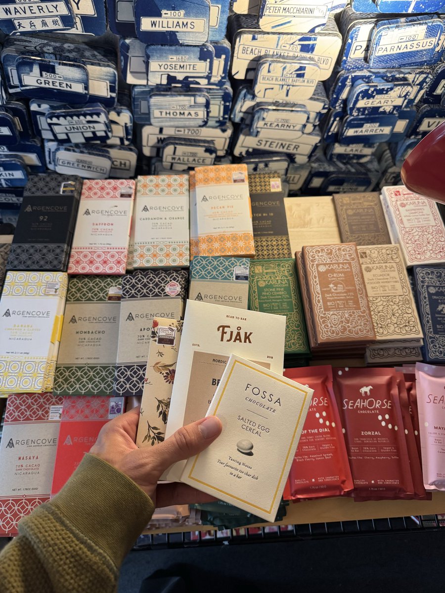 alazsengul's tweet photo. Why does no one know the world’s best chocolate store is in SF https://t.co/fIGiPeTwzD