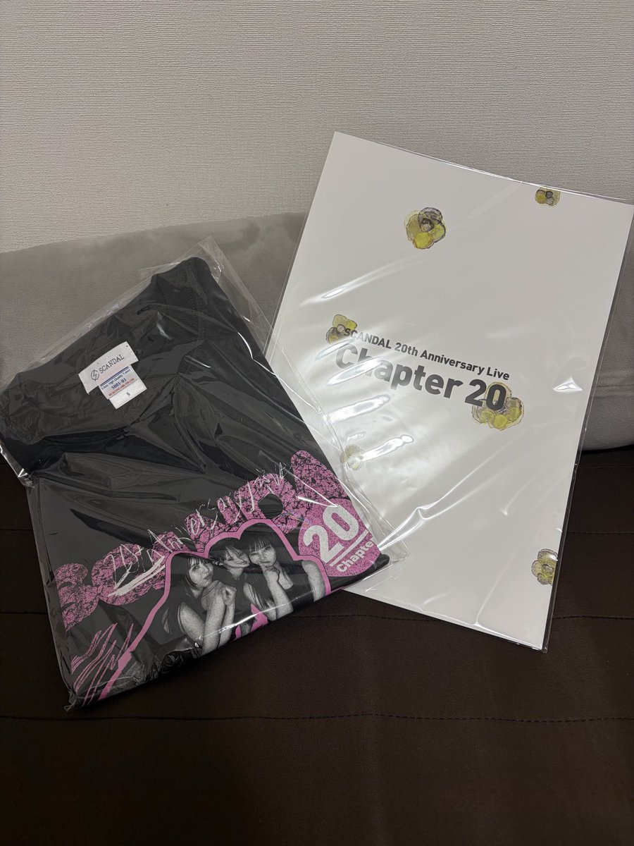 HELLOWORLD__now's tweet photo. 事前にグッズ届いたーーー！
SCAちゃんTかわいすぎるーーー🫶

これ着て821行くの楽しみ！！

#SCANDAL https://t.co/RJ17tsiEnb