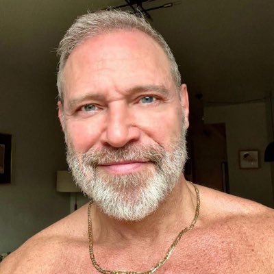 Adamwilliamsss's tweet photo. #NewProfilePic https://t.co/43SfiHLY5p