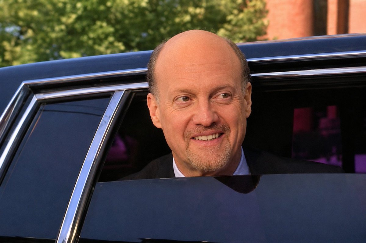 cramer_token's tweet photo. hey there kids, got any stocks? https://t.co/HRCuZjAuVL