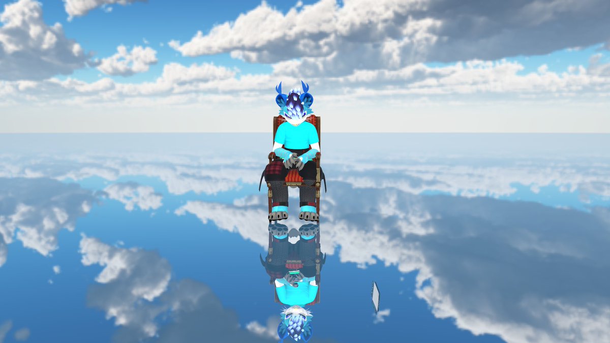 Dev_The_Cat_'s tweet photo. @koolcat200 Got two versions of the same blue kitty.  Whatchu think? https://t.co/E6Jz5zLRtF