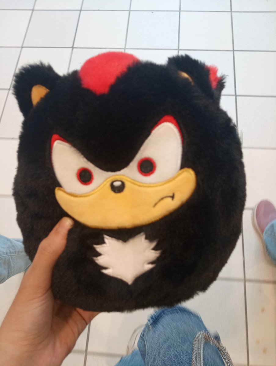 cxelqua's tweet photo. look who came home😭😭😭😭😭😭😭😭😭😭😭 https://t.co/C2GvELrwUk