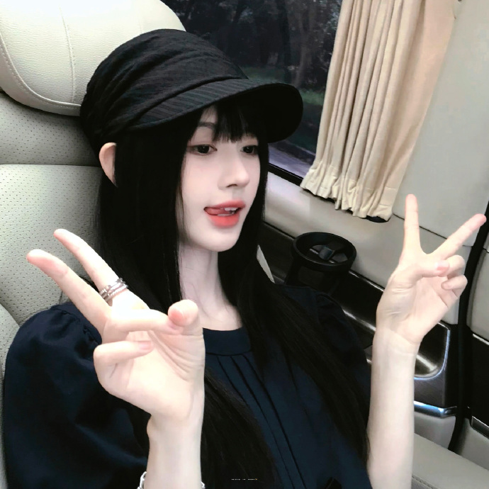 QuLannie's tweet photo. 鞠婧祎，快把你的面部平整度秘诀交出来 https://t.co/gWis8TD5JD