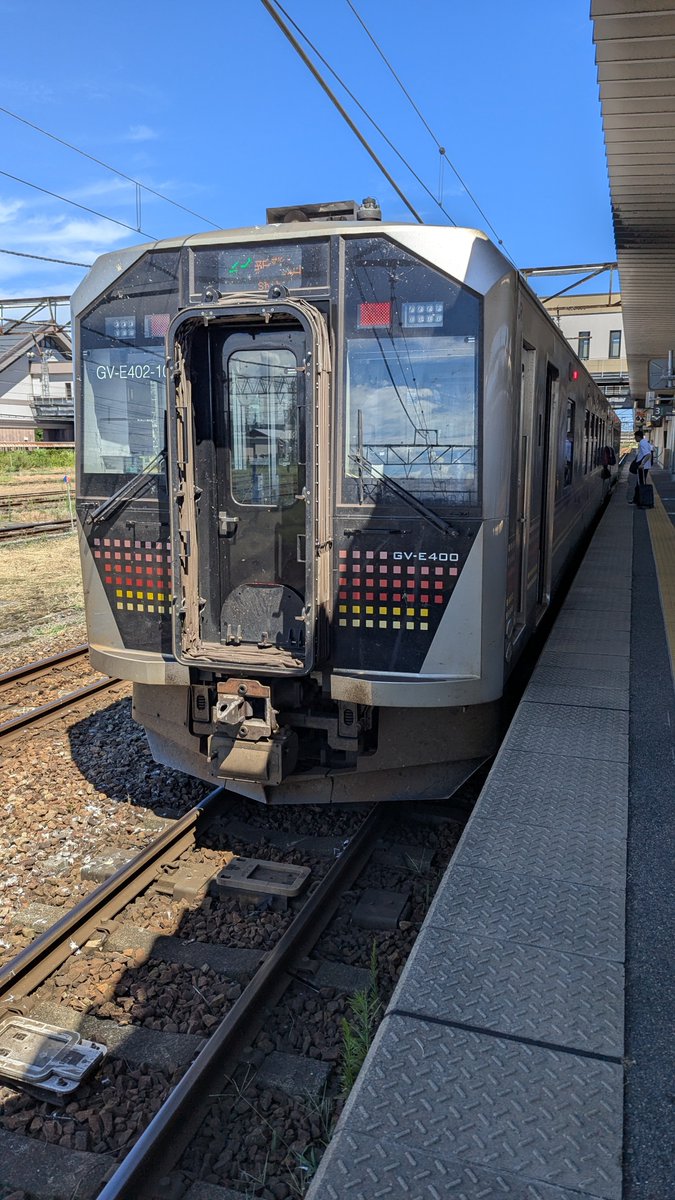 orix_bs34's tweet photo. なんか、JR北海道で走ってそうな
車体やな https://t.co/iZn7JqwwEw