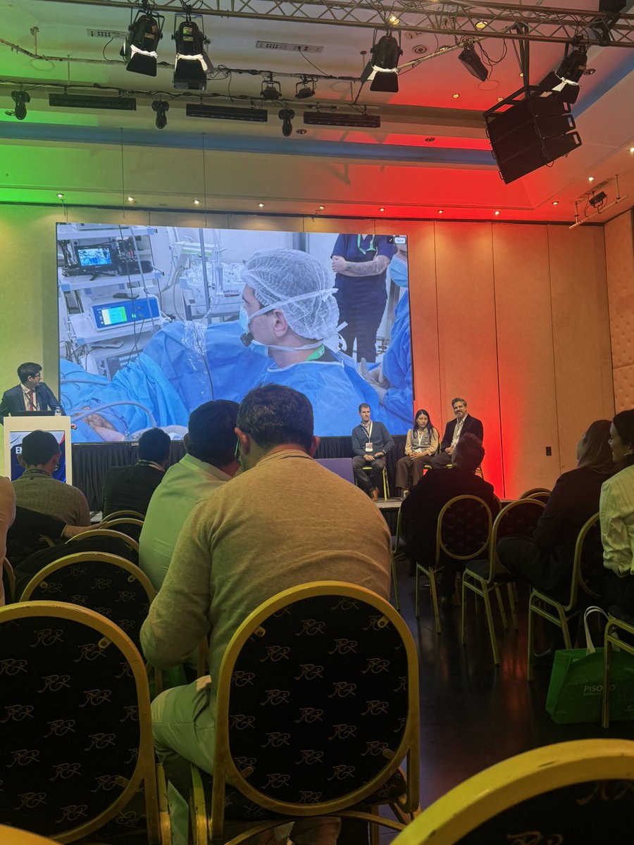 epeton's tweet photo. Enuclearte II excelente evento de primer nivel para compartir experiencias , actualizar conocimientos y seguir creciendo en cirugía prostática mínimamente invasiva #EnucleArteII #HoLEP #Urology https://t.co/Tr82CY5WzB