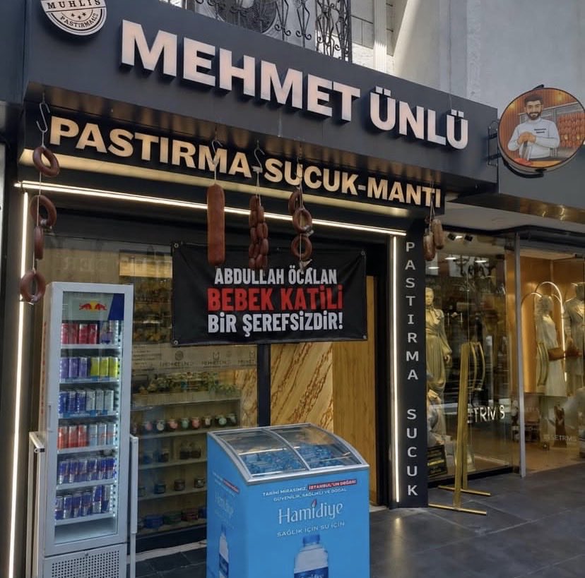 umutsuzjonturk1's tweet photo. Türkiye’nin dört bir yanından sürece tepkiler çoğalıyor: https://t.co/PZEreLcAck