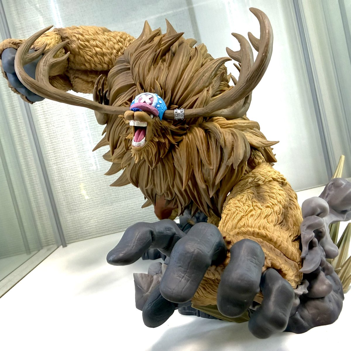 P_ROAD777's tweet photo. 連休に思い切ってフィギュアの選別中

ダメだ...こいつは手放せねぇ https://t.co/4495TT6nrN