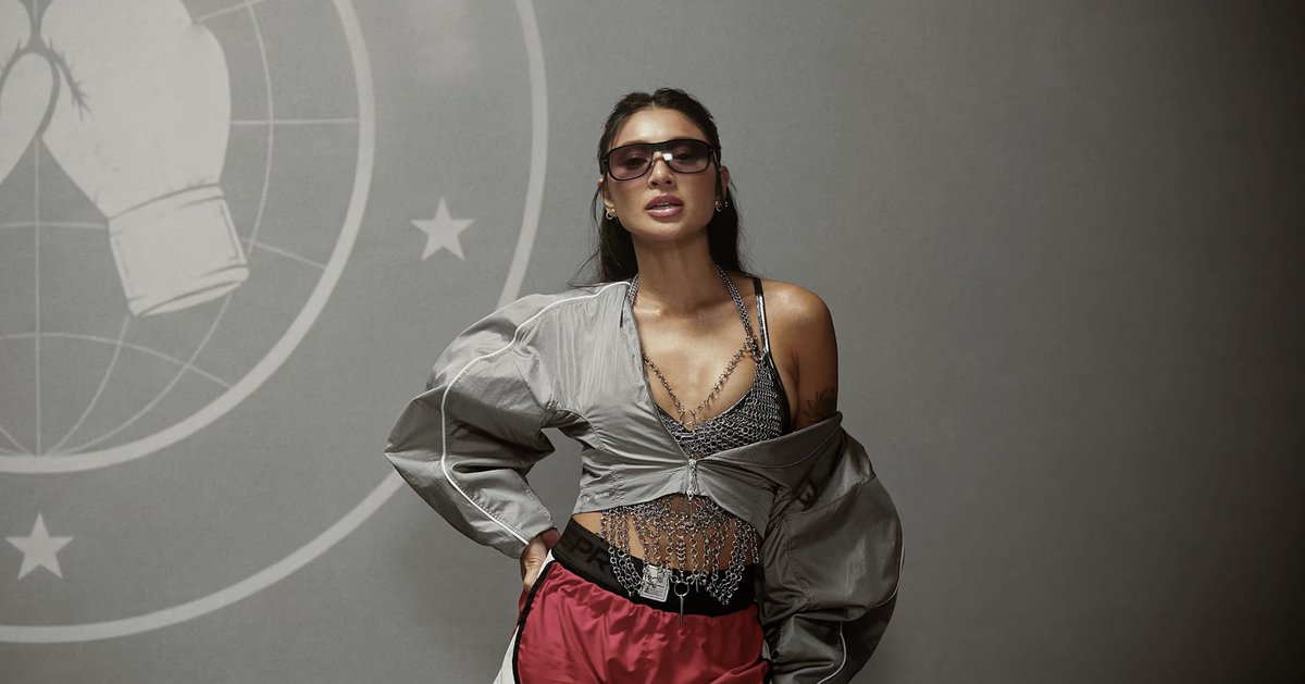 PhilstarNews's tweet photo. NADINE ‘WON’T TAKE IT PERSONAL’ 💅🏻

Actress-singer Nadine Lustre just dropped the official music video for her latest single “Personal” on Friday, August 14.

The single was released on July 31, marking her first official music release since her 2023 single “Overgrown.”

📷 Nadine Lustre/Screenshots