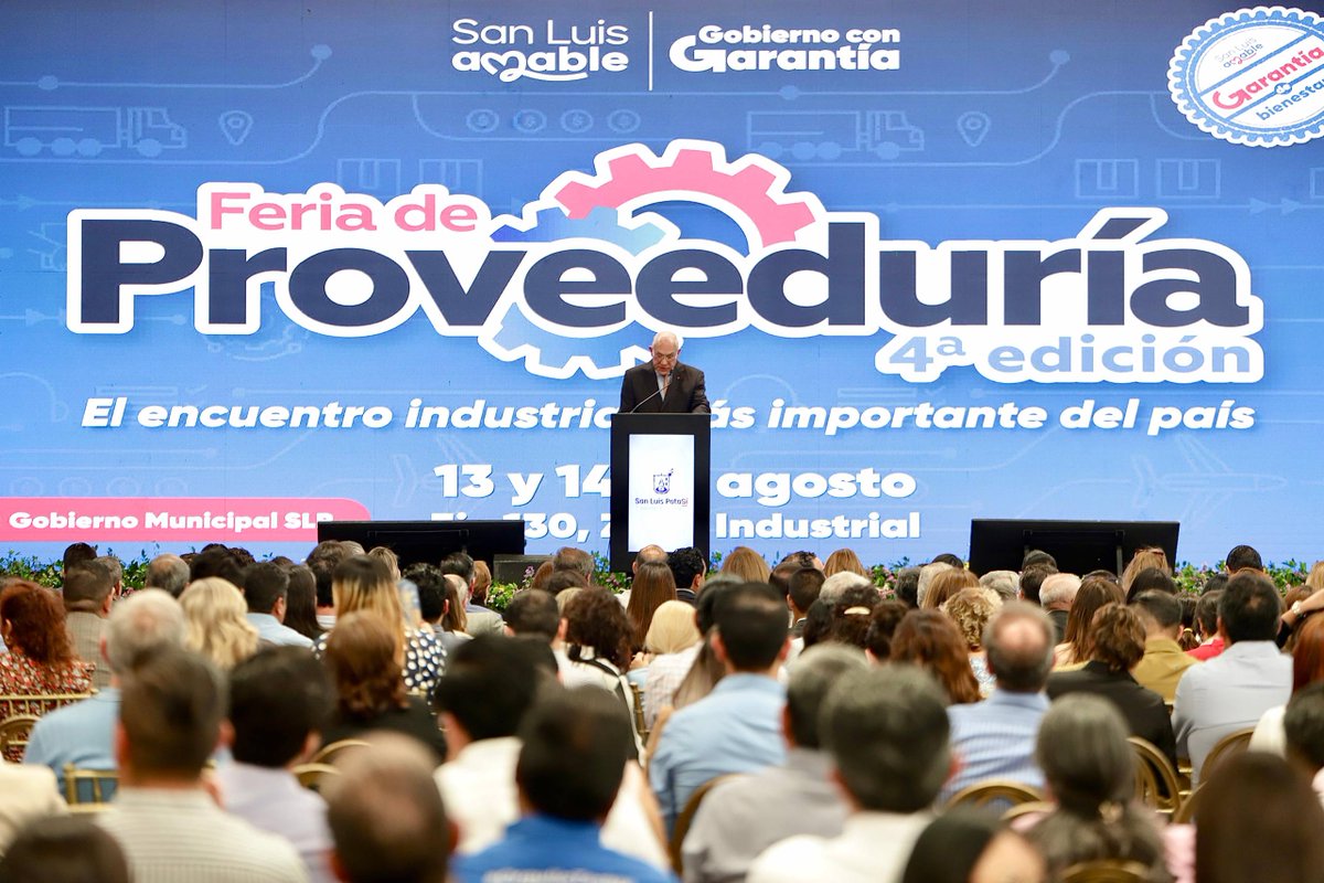 EF_Galindo's tweet photo. Una visión que trasciende fronteras. 🌎

Gracias, José Ángel Gurría, por compartir su experiencia y perspectiva en la 4.ª Feria de Proveeduría.

Sus ideas nos invitan a mirar hacia adelante, generar nuevas conexiones y seguir construyendo oportunidades.

Gracias por ser parte de este encuentro. 🤝