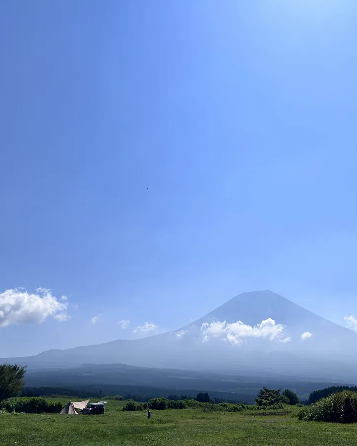 SUBARU_CORP's tweet photo. ＼アウトドアの極意…？！／
・荷物は「使わないかも」も持っていく
・現地では、時計を見る回数を減らす
・予想外も楽しむ

皆さんの "これは外せない極意" 、教えてください🏕

Photo by アサリバーさん（スバ学）
#SUBARU #アウトドア https://t.co/rdeFwQLWOq
