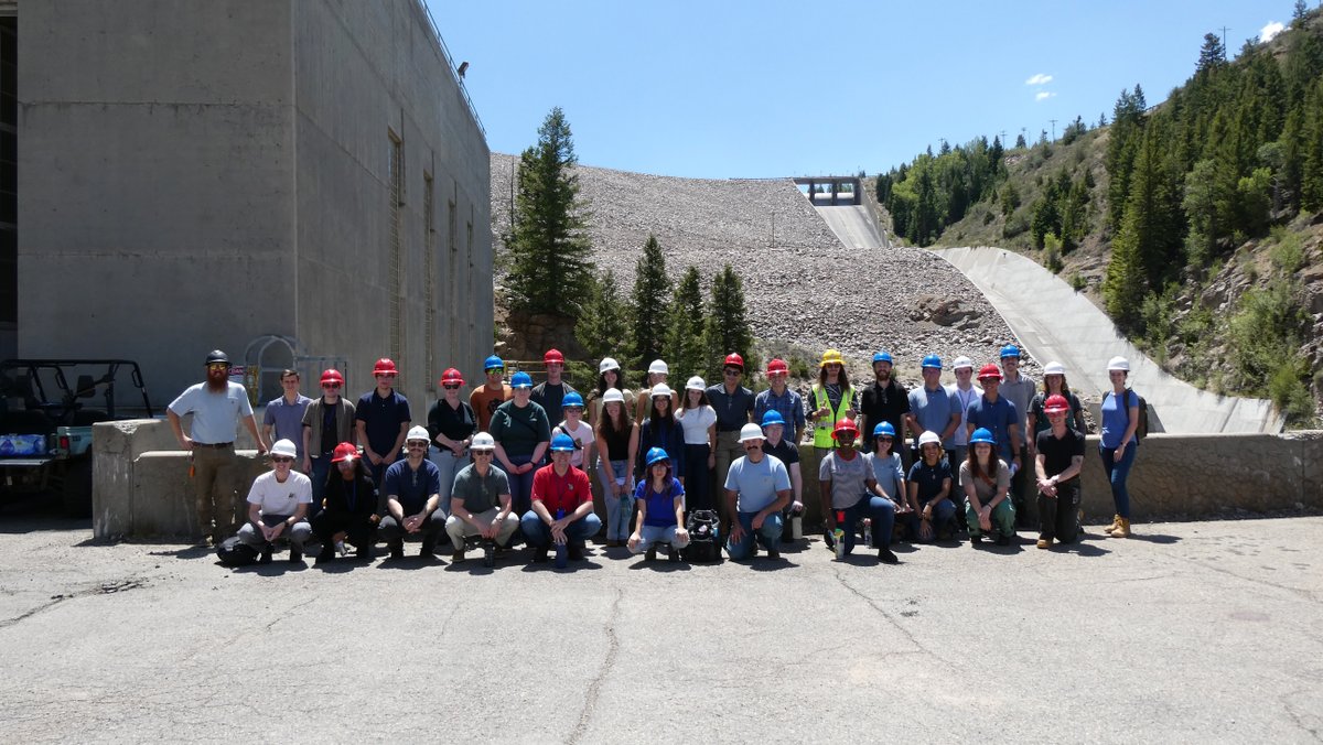 usbr's tweet photo. The Green Mountain Powerplant in Colorado energizes the grid and interns from the Technical Service Center! 

Each summer Reclamation's Technical Service Center seeks motivated, hard-working, resourceful individuals for its Summer Intern Program. Candidates must be enrolled in an undergraduate or graduate program in engineering or related fields such as geology, hydrology, economics, or water resource management. 

The program lasts 12 weeks and includes networking and professional development experiences and a capstone project. 

This summer, 60 interns at Reclamation toured Green Mountain Powerplant in July as part of their educational experience. They found the tour electrifying! 

For more information about Reclamation internships, see https://t.co/9uLE40N9yP.

📸 1: Interns pose outside Green Mountain powerplant.
📸 2: An intern poses with enormous powerplant tools.
📸 3: The 2026 class of TSC interns in front of the Green Mountain Dam spillway.
📸 4: Interns walk under the powerplant penstocks.