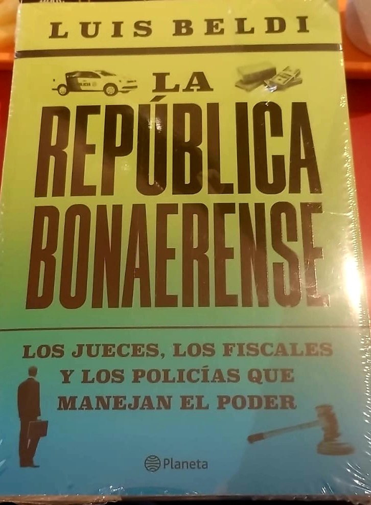 LuisBeldi's tweet photo. En mi libro "La República Bonaerense" relato como Borinsky le quitó a Arroyo Salgado la causa contra Massa por narcotráfico. Ahora hizo lo mismo para salvar a Tapia y Toviggino que, oh casualidad se la traspasó a manos amigas https://t.co/QNRAffFime