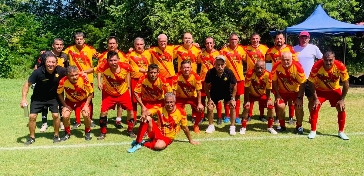 esoyalose's tweet photo. La Selección de Guerrero avanza a la final de la Copa Oro Ixtapa 2026

Leyendas de Morelia eliminados en la ronda de semifinales

El representativo Zihuatanejo es finalista, luego de imponerse 3-2 sobre Leyendas de Morelia, en el duelo de la ronda semifinal de la Copa Oro 2026. https://t.co/Sny2eewBwd